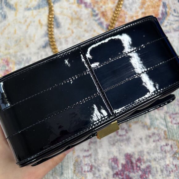 YSL Saint Laurent Vicky Quilted Patent Bag - Picture 7 of 16